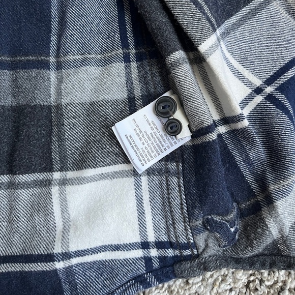 American Eagle Outfitters Blue Heritage Flannel - Picture 6 of 7